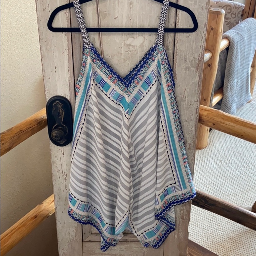 Sleeveless blouse